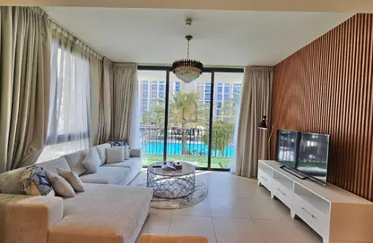 Apartment - 2 Bedrooms - 2 Bathrooms for rent in Marassi Boulevard - Diyar Al Muharraq - Muharraq Governorate