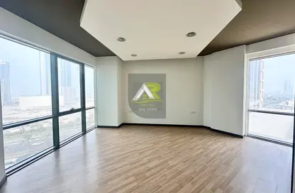 Office Space - Studio - 3 Bathrooms for rent in Seef - Capital Governorate