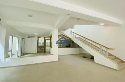 Villa - 4 Bedrooms - 5 Bathrooms for rent in Saar - Northern Governorate