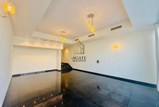 986541 - Property Image 3