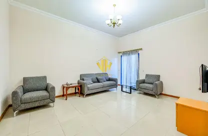Apartment - 2 Bedrooms - 2 Bathrooms for rent in Al Juffair - Capital Governorate