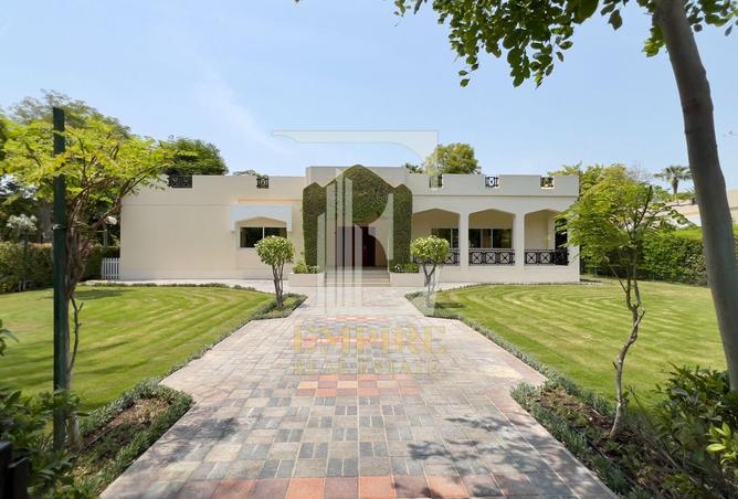 985522 - Property Main Image