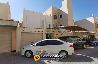 Villa - 5 Bedrooms - 7 Bathrooms for sale in Busaiteen - Muharraq Governorate