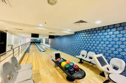 Apartment - 3 Bedrooms - 4 Bathrooms for rent in Al Juffair - Capital Governorate