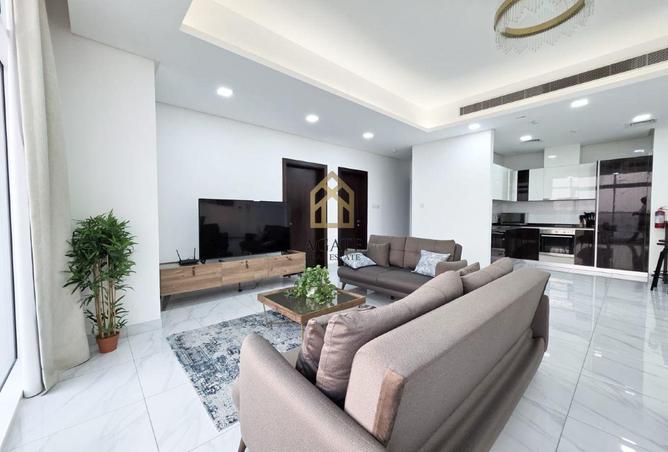 963686 - Property Image 2