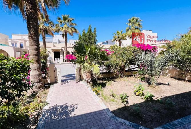 971117 - Property Image 2