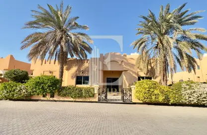 فيلا - 4 غرف نوم - 4 حمامات للايجار في سار - المحافظة الشمالية