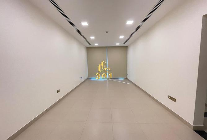 962179 - Property Main Image
