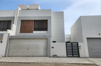 Villa - 4 Bedrooms - 4 Bathrooms for sale in Hamala - Northern Governorate