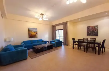 Living / Dining Room image for: Apartment - 1 Bedroom - 2 Bathrooms for rent in Sanabis - Manama - Capital Governorate, Image 1