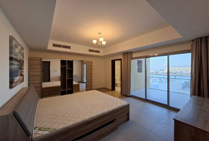 987068 - Property Image 2