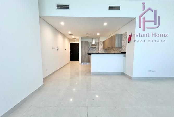 960283 - Property Image 2