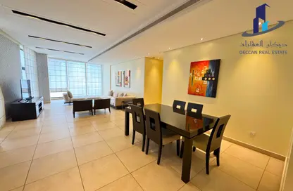 Apartment - 2 Bedrooms - 2 Bathrooms for rent in Sanabis - Manama - Capital Governorate