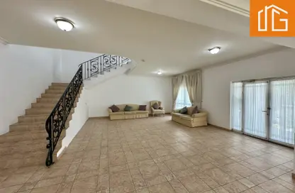 Compound - 3 Bedrooms - 3 Bathrooms for rent in Janabiya - Northern Governorate