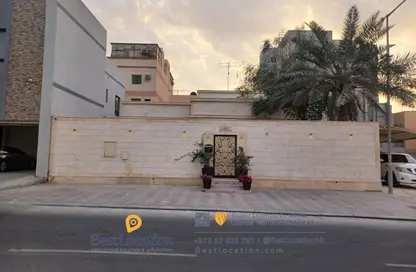 Villa - 4 Bedrooms - 4 Bathrooms for sale in Alhajiyat - Riffa - Southern Governorate
