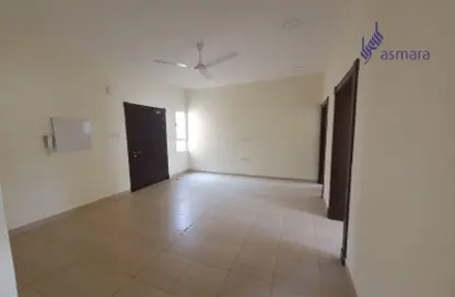 Staff Accommodation - Studio - 2 Bathrooms for rent in Busaiteen - Muharraq Governorate