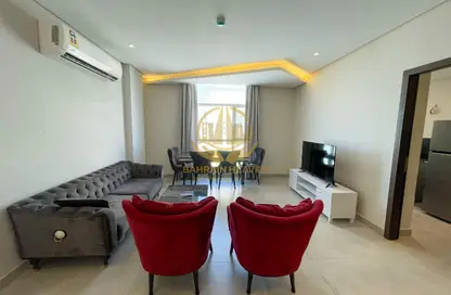 Apartment - 2 Bedrooms - 2 Bathrooms for rent in Mahooz - Manama - Capital Governorate