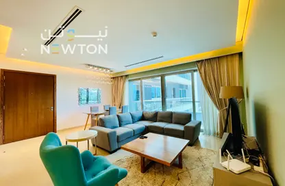 Apartment - 2 Bedrooms - 3 Bathrooms for rent in Reef Island - Capital Governorate