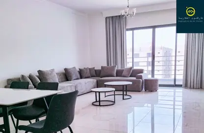 Apartment - 2 Bedrooms - 3 Bathrooms for rent in Hidd - Muharraq Governorate