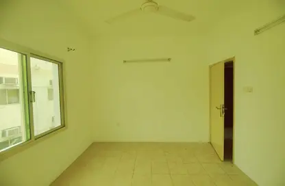 Apartment - 2 Bedrooms - 1 Bathroom for rent in Gudaibiya - Manama - Capital Governorate