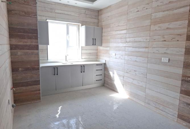 977416 - Property Image 3