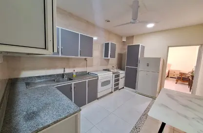 Apartment - Studio - 1 Bathroom for rent in Isa Town - Central Governorate