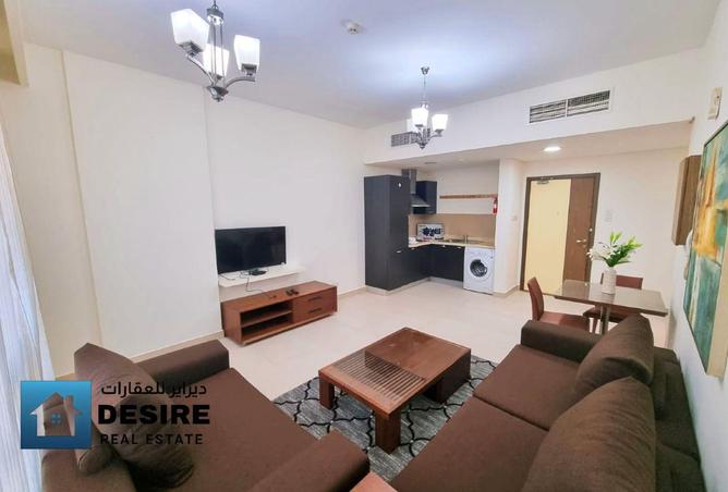 967578 - Property Image 2