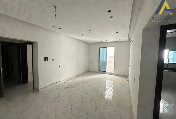 961069 - Property Image 3