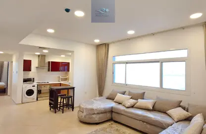 Apartment - 2 Bedrooms - 2 Bathrooms for rent in Janabiya - Northern Governorate
