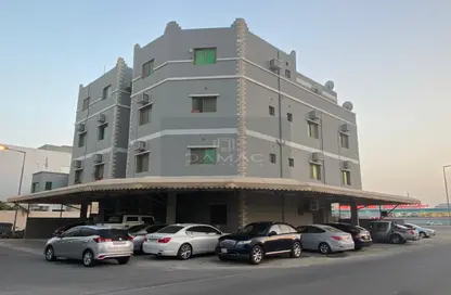 Whole Building - 7+ Bedrooms - 7+ Bathrooms for sale in Tubli - Central Governorate