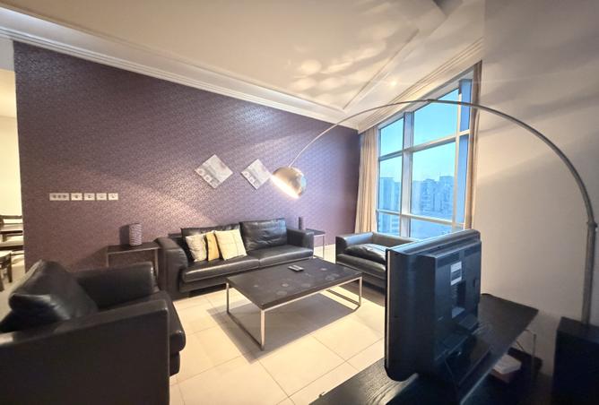 976911 - Property Image 2