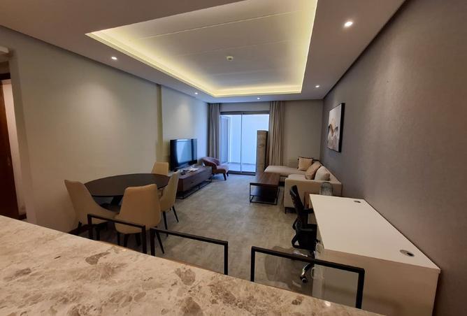 953881 - Property Image 2