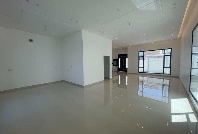962168 - صورة العقار 3