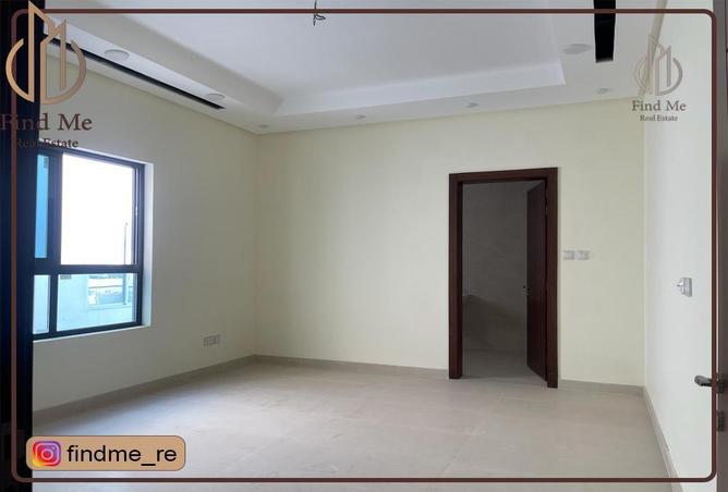 792879 - Property Image 3