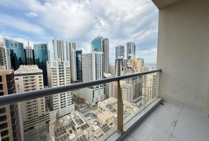 982511 - Property Image 3