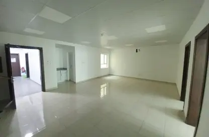 مكتب - استوديو - 1 حمام للايجار في السنابس - المنامة - محافظة العاصمة