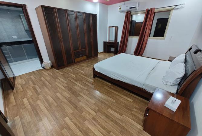 980373 - Property Image 3