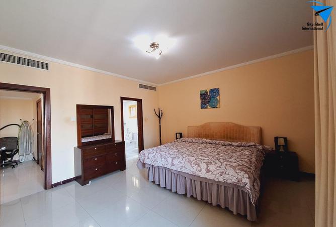 960839 - Property Image 3