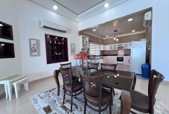 960607 - Property Image 2