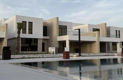 Villa - 4 Bedrooms - 5 Bathrooms for rent in Saar - Northern Governorate