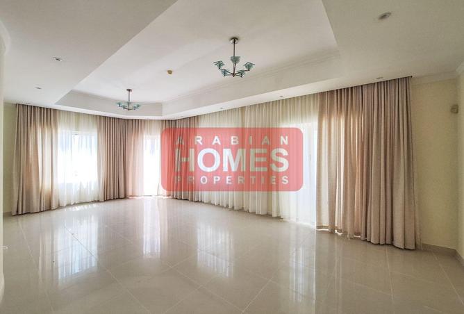 955216 - Property Main Image