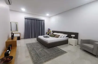 Apartment - 2 Bedrooms - 2 Bathrooms for rent in Janabiya - Northern Governorate