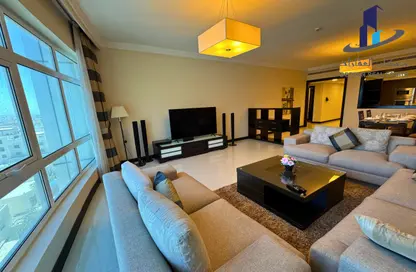 Apartment - 2 Bedrooms - 3 Bathrooms for rent in Al Juffair - Capital Governorate