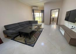 صورةغرفة المعيشة لـ: شقة - 2 غرف نوم - 2 حمامات للكراء في الزنج - المنامة - محافظة العاصمة, صورة 1