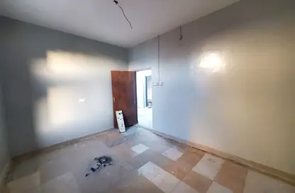 Apartment - Studio - 1 Bathroom for rent in Busaiteen - Muharraq Governorate