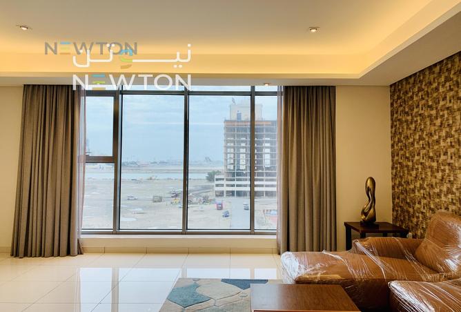 982705 - Property Image 2