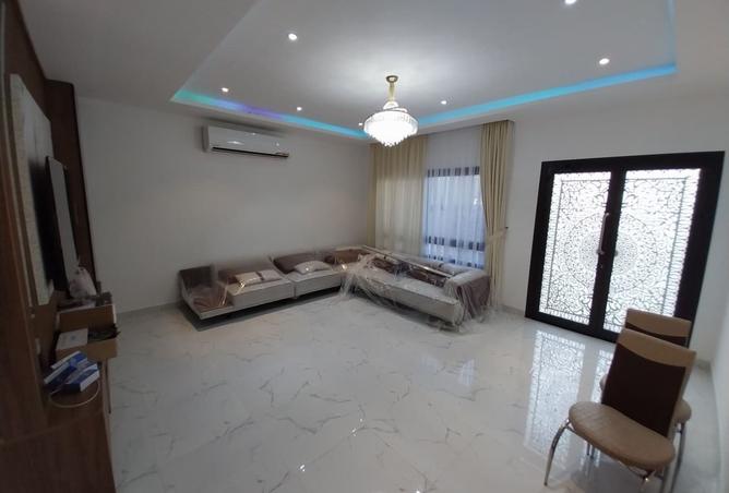952857 - صورة العقار 2