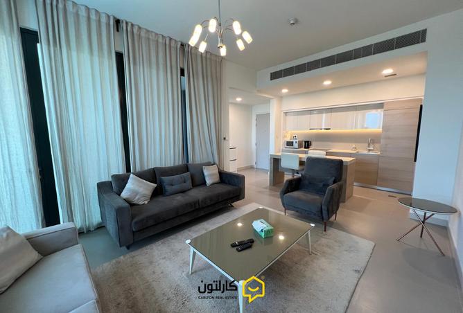 932986 - Property Image 2