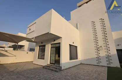 فيلا - 3 غرف نوم - 4 حمامات للايجار في مدينة حمد - المحافظة الشمالية