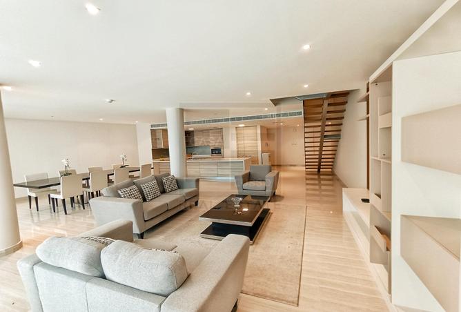 978077 - Property Main Image